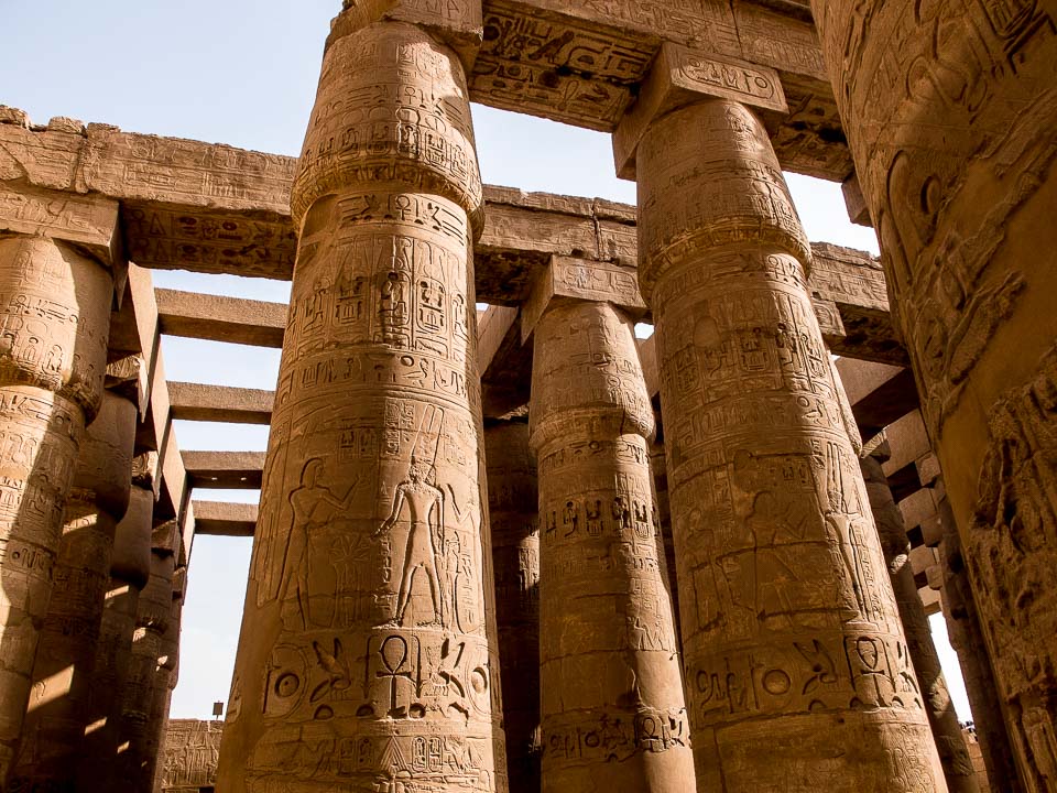 Sur les routes sacrées d'Égypte – Du mystère des temples à la chaleur des rencontres en 10 jours