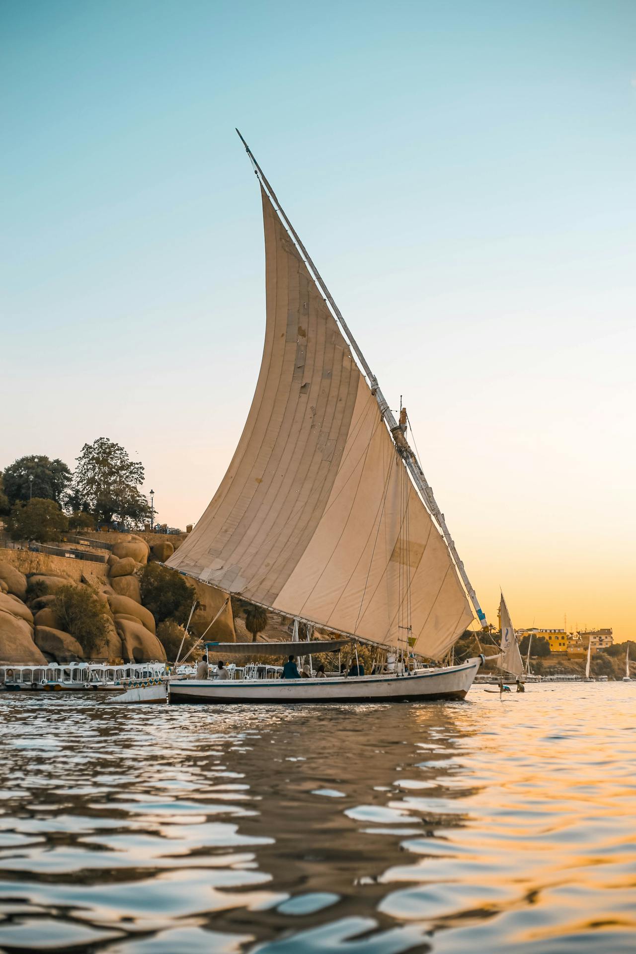 Egypte authentique : 10 jours d'immersion entre pyramides, temples et navigation en felouque sur le Nil
